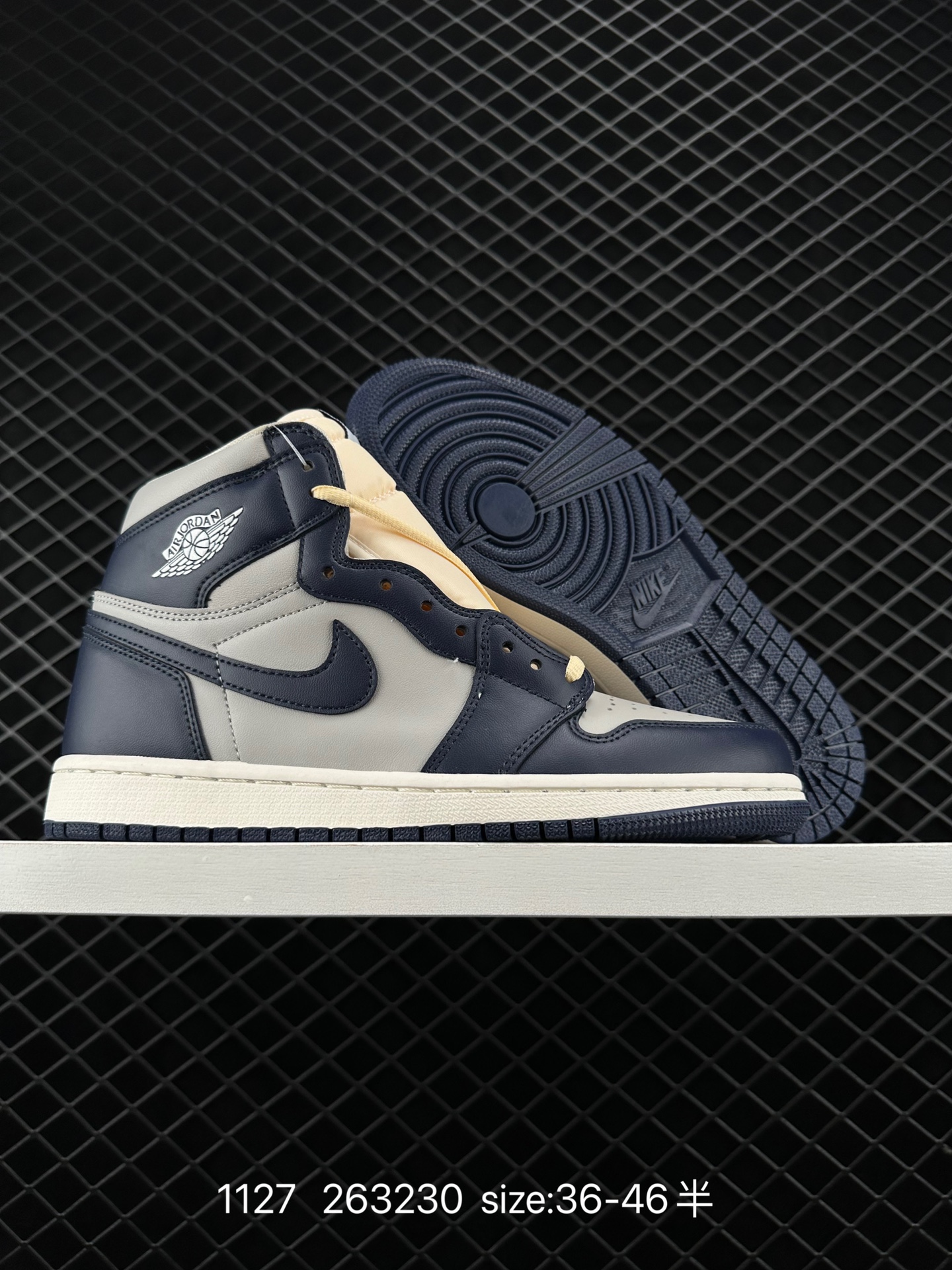 Air Jordan 1 High 85 